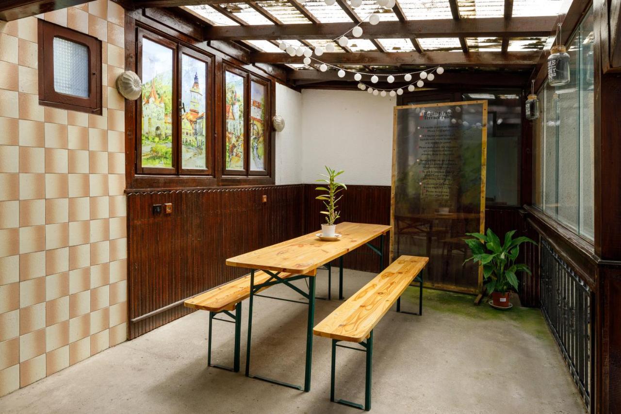 Old Town Boutique Apartment บราชอฟ ภายนอก รูปภาพ